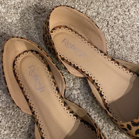 Leopard print flats - Picture 4 of 4